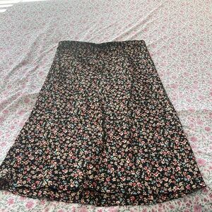 The Loft | Floral Skirt